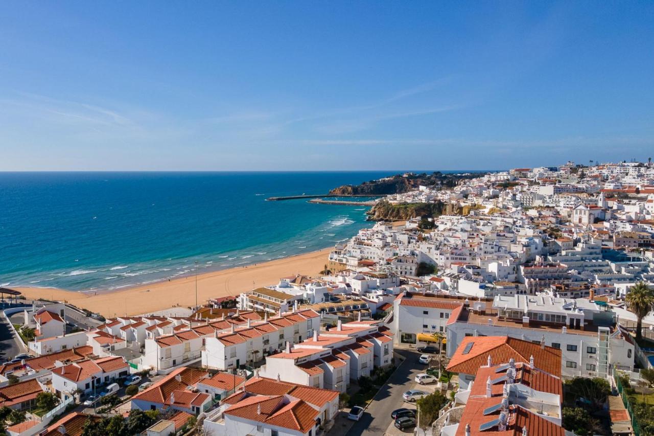 Typical T2 In Albufeira W/ Balcony By Lovelystay Екстер'єр фото